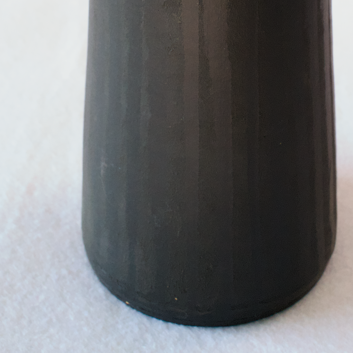 Black Ceramic Vase - Ava